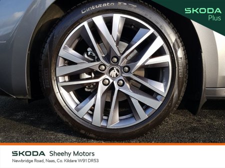 2025 Skoda Octavia SPORTLINE 2.0TDI 150HP DSG €42,950 thumbnail