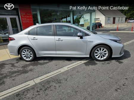 2022 Toyota Corolla COROLLA HYB LUNA SALOON €27,900