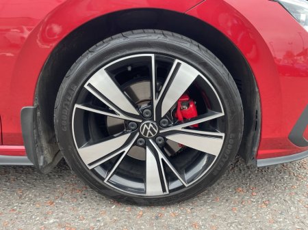 2023 Volkswagen Golf GOLF GTD 200 DSG thumbnail