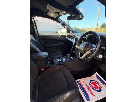 2023 Volkswagen Amarok STYLE TDI 4MOTION DC €48,500 thumbnail