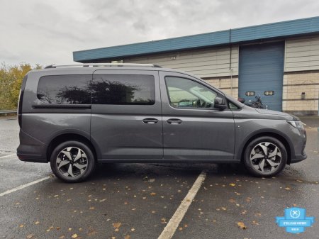 2026 Ford Tourneo Connect TITANIUM/2026/PLUG-IN HYBRID/WAV €68,500