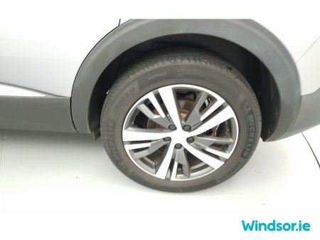 2022 Peugeot 5008 1.5 BlueHDi 130bhp Allure €37,995 thumbnail