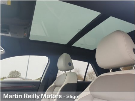 2022 Volkswagen T-Roc R-LINE 1.5 TSI AUTO €30,445 thumbnail