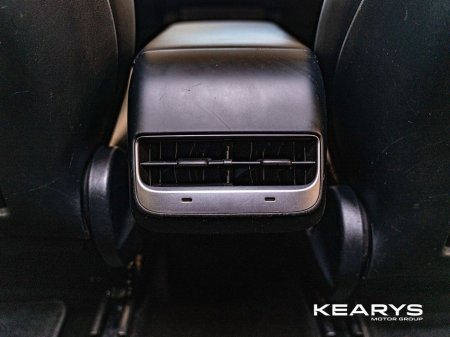 2021 Tesla Model 3 RWD €23,890 thumbnail