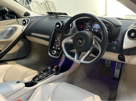 2020 McLaren GT 4.0 V8 TWIN TURBO GT €159,950