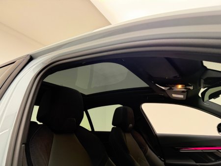 2024 BMW i5 40 M SPORT EDRIVE *PAN ROOF* €63,990 thumbnail