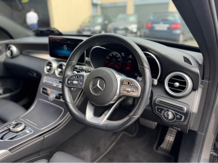 2021 Mercedes-Benz C Class C300e AMG LINE EDITION ESTATE €35,995 thumbnail