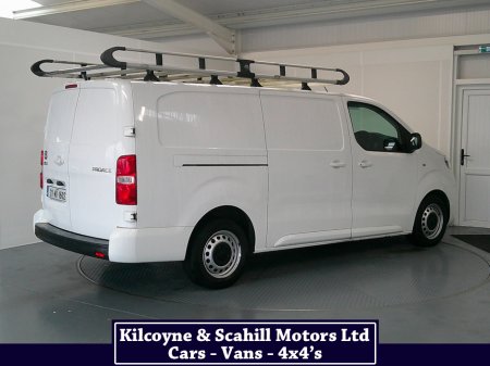 2021 Toyota Proace 2.0 120HP GX LWB 4DR €19,750 thumbnail