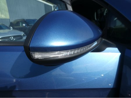 2015 Volkswagen Golf with NCT €13,950 thumbnail