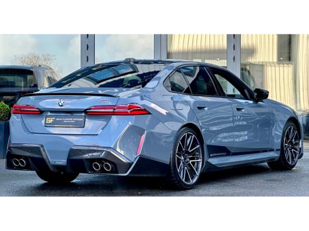 2025 BMW M5 ++SOLD++ Genuine Carbon Kit / Storm Bay