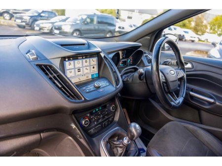 2017 Ford Kuga 2017 Ford Kuga 1.5TDCi 120PS FWD ST-Line €16,950 thumbnail