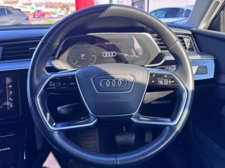 2022 Audi e-tron TECHNIK 55 QUATTRO 95KwH BATTERY // UPGRADED ALLOYS €35,950 thumbnail