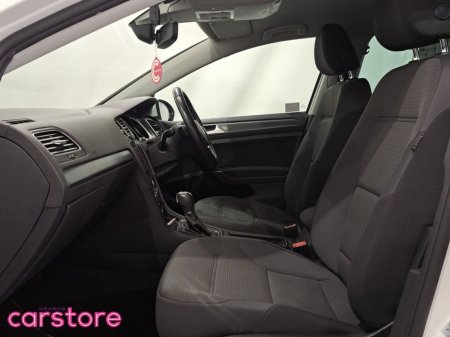 2017 Volkswagen Golf  €17,880 thumbnail