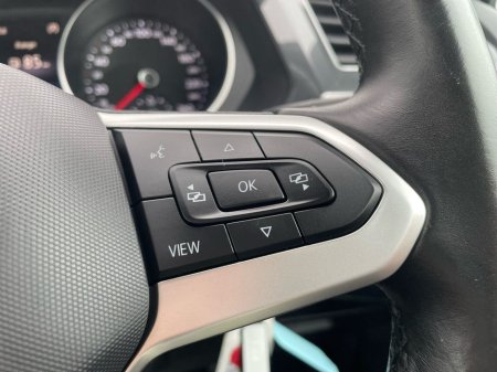 2021 Volkswagen Tiguan 2.0 TDI 122HP €24,975 thumbnail