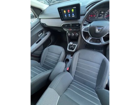 2022 Dacia Jogger TCe 110 Comfort €17,000 thumbnail