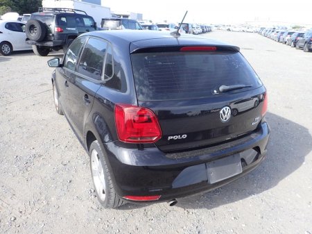 2017 Volkswagen Polo Highline Meister €14,500