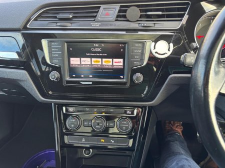 2017 Volkswagen Touran BLUEMOTION 1.6 TDI MANUAL 6SPEED FWD 115 5DR €14,950 thumbnail