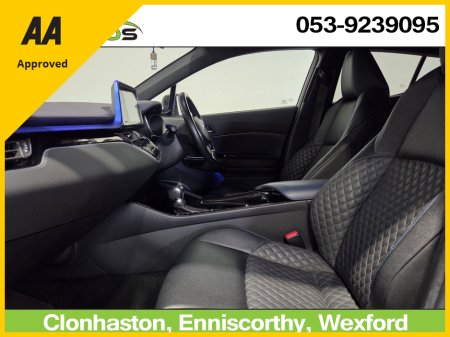 2017 Toyota C-HR SPORT LUNA