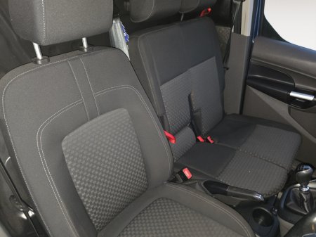 2021 Ford Transit Connect  €12,926 thumbnail
