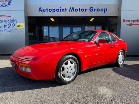 1989 Porsche 944  €24,895