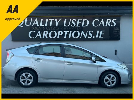 2015 Toyota Prius DAA-ZVW30 AUTO//COMES WITH 1 YEARS TAX// €10,950