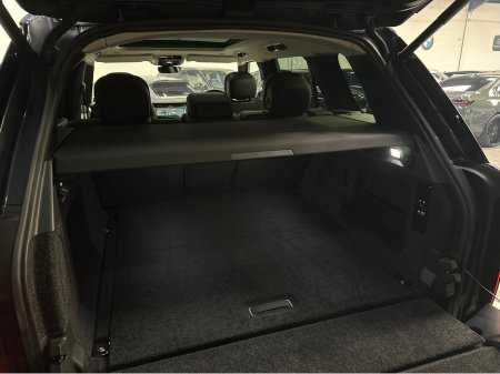 2025 Land Rover Range Rover P460 E-HYBRID HIGH SPEC NEW €149,950 thumbnail