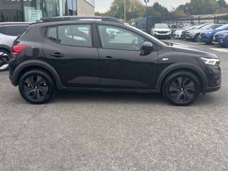 2026 Dacia Sandero Stepway STEPWAY Expression TCe 90 GSR2 €22,995 thumbnail