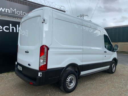 2022 Ford Transit 2.0 TDCI 130 PS MWB MED ROOF // PRICE EXCL. VAT // 11/26 CVRT // ONE OWNER // FULL SERVICE HISTORY // GREAT CONDITION // €13,780