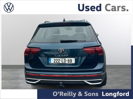 2022 Volkswagen Tiguan 2.0 TDI 150HP Elegance €36,450 thumbnail