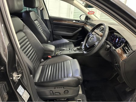 2019 Volkswagen Passat (191) PASSAT 2.0TDI DSG HIGHLINE LOW KMS VW/AUDI SPECIALISTS WWW.DENISDARCYCARS.IE €25,750 thumbnail