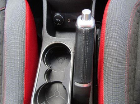 2016 Ford Fiesta Zetec-s 1.0 125PS S/s5spd 3DR €10,950 thumbnail