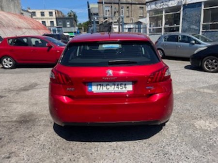 2017 Peugeot 308 ACCESS 1.2 82 PURETECH 4DR €9,750