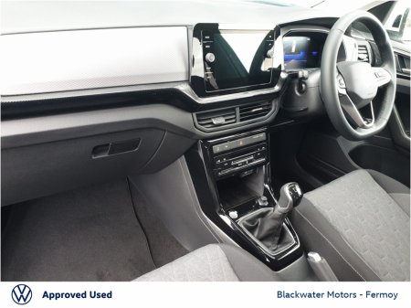 2026 Volkswagen T-Cross T-CROSS EDITION75 1.0 M5F 95HP €40,663 thumbnail