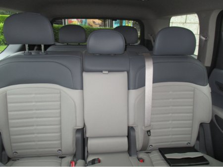 2026 Kia EV9 ESPSV  ELECTRIC TAXI GRANT OFFER !!!!! €60,500 thumbnail