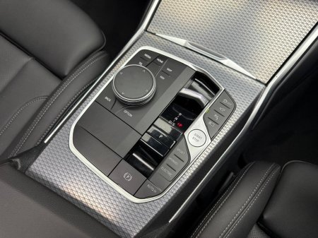 2024 BMW 3 Series 330E M SPORT LCI II *HUGE SPEC* €54,990 thumbnail