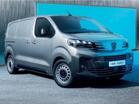 2026 Peugeot Expert L1 Professional Premium 1.5 Blue Hdi 120bhp 1173kg *ORDER YOUR 261 TODAY* €31,338