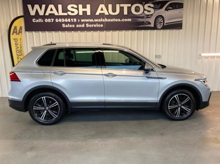 2023 Volkswagen Tiguan 2.0 TDI MANUAL 6SPEED FWD 122BHP 5 €35,950