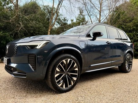 2025 Volvo XC90 2.0 T8 ULTRA 455BHP AWD 7 SEAT €82,950 thumbnail