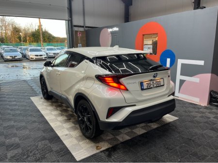2020 Toyota C-HR €22950! 2020 TOYOTA C-HR 1.8L HYBRID / 83K KMS / ADAPTIVE CRUISE CONTROL, HEATED SEATS, REVERSE CAMERA & MORE €22,950