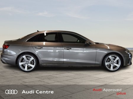 2022 Audi A4 30 TDI S-line 136HP S-Tronic €36,499