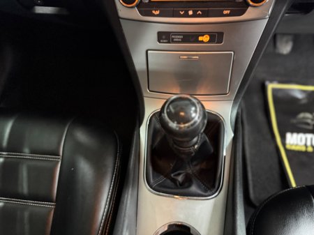 2013 Toyota Avensis 2.0 D-4D 125 BHP Terra €6,500 thumbnail