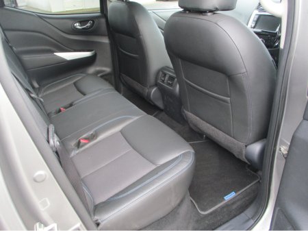 2021 Nissan Navara 2.3 DCI N-GUARD AUTO CREWCAB €30,081 thumbnail