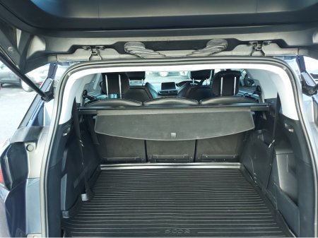 2018 Peugeot 5008 ALLURE 1.6 BLUE HDI 120 4 4DR €16,950 thumbnail