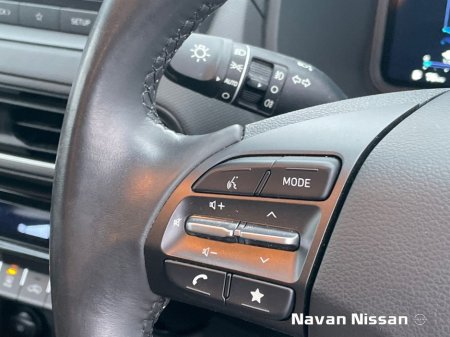 2022 Hyundai Kona 1.0 T-GDI Executive Two Tone Roof €25,950 thumbnail