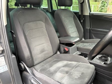 2020 Volkswagen Tiguan 2.0 TDi Top Spec SEL - Auto - 150bhp - 5 Dr Compact SUV €23,850 thumbnail