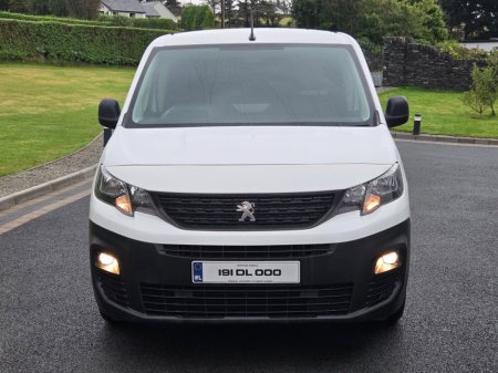 2019 Peugeot Partner  €11,450