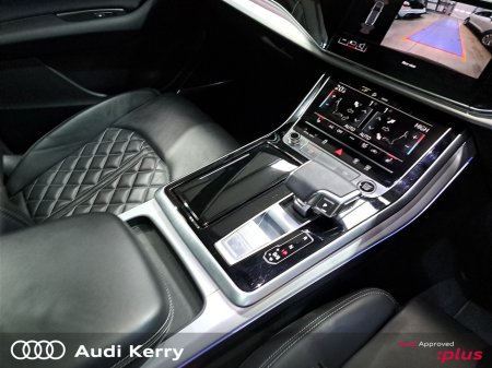 2025 Audi Q7 60TFSI E QUATTRO 490BHP AUTOMATIC €96,900 thumbnail