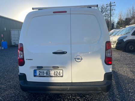 2021 Opel Combo  €8,950