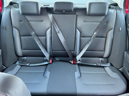 2016 Volkswagen Golf 1.2 TSI AUTO * PRISTINE CONDITION* // ONLY 10, 846 KM FROM NEW // APPLE CARPLAY/ANDROID AUTO // DUAL ZONE CLIMATE CONTROL €14,900 thumbnail