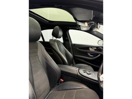 2018 Mercedes-Benz E Class E 220 D AMG LINE A/T €19,950 thumbnail